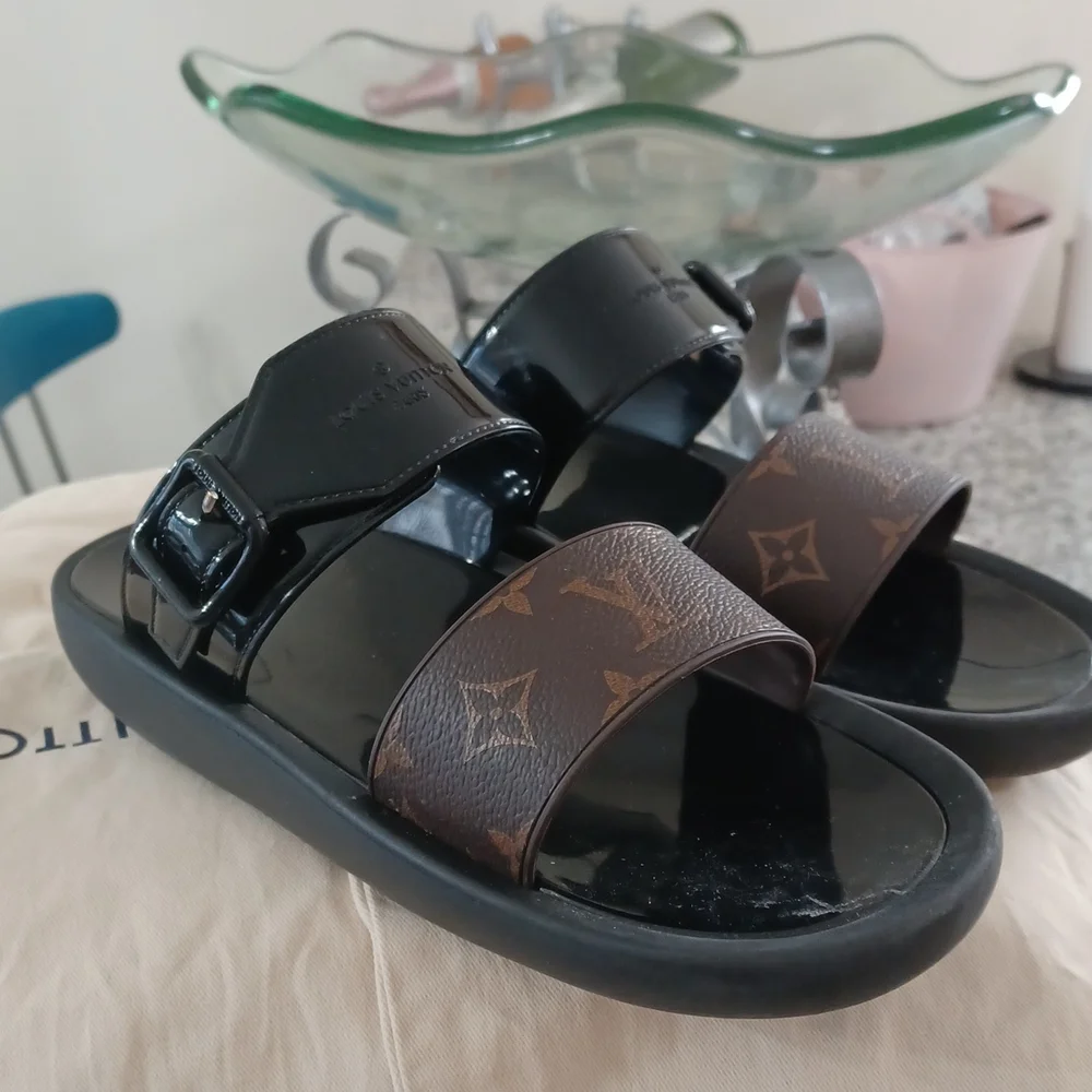 Louis Vuitton Brown Monogram & Black Patent Leather Sandals